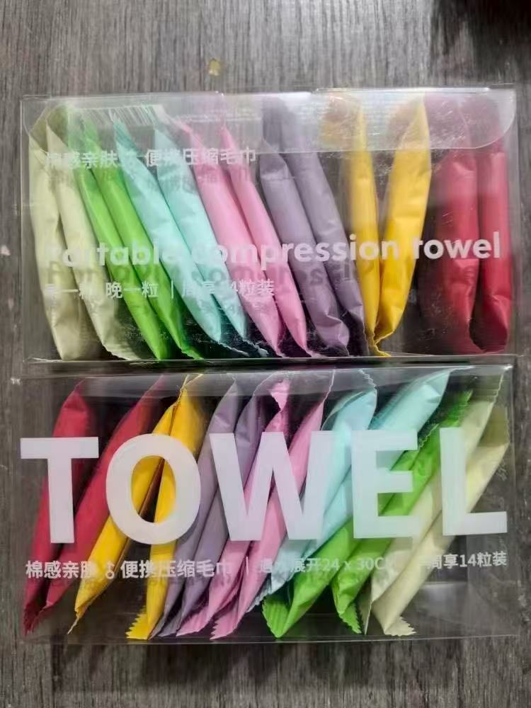 Compressed Travel Washcloths (14 Pcs)
